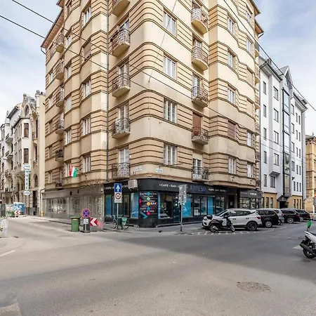 - Large And Comfy Apartamento *